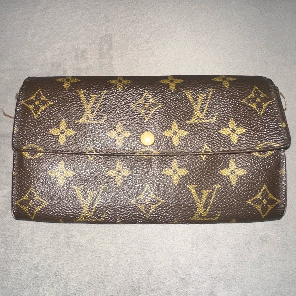 Louis Vuitton Classic Monogram Brown Clutch